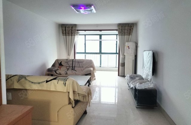 急售东昌湖边观景房！电梯好楼层~户型方正，免大税~可按揭