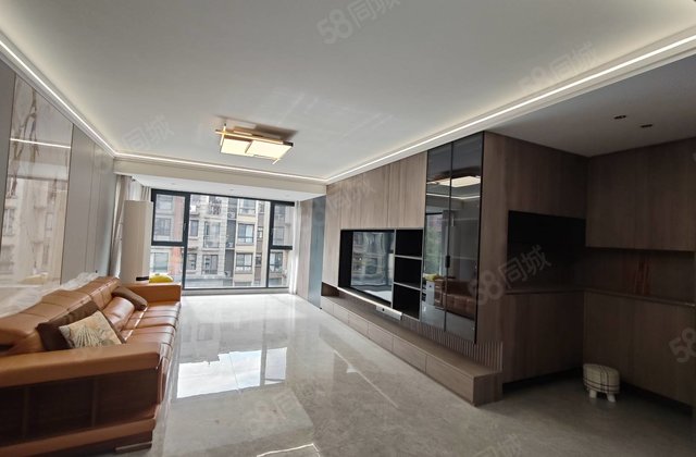 清华园(三期)4室2厅122.5㎡135.8万二手房图片