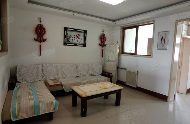 市中心鲁阳公寓110平仅售69万大三室