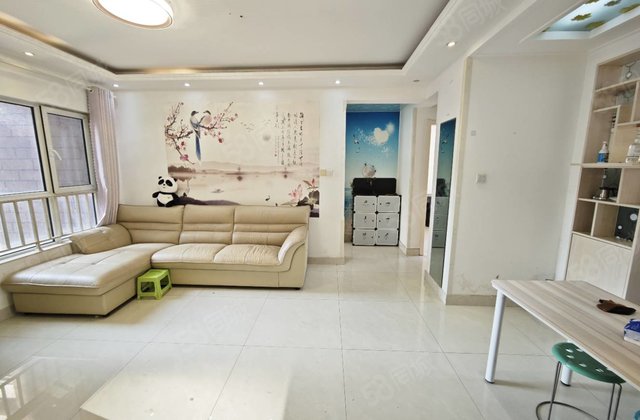 水岸花语 精装三室两卫 总高18层 免大税带储藏室