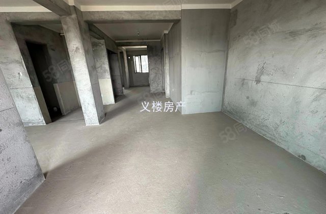 众安宝龙世家3室1厅82㎡125万二手房图片