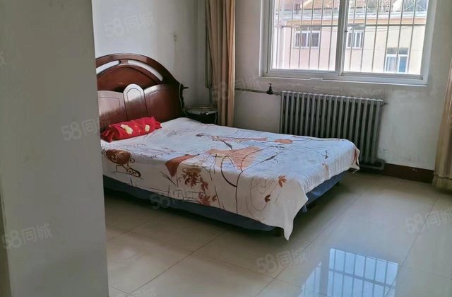 3室1厅1卫