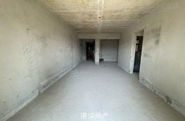 南国豪苑4室2厅114.17㎡136万二手房图片