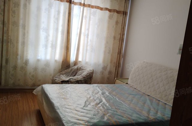 阳光花苑(万载)3室2厅139㎡58万二手房图片