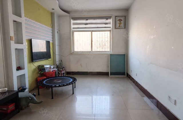 萃苑小区 交通便利 购物方便 刚需小三居 南向采光好