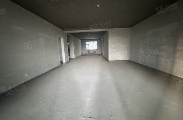 赵都华府4室2厅233.2㎡185万二手房图片