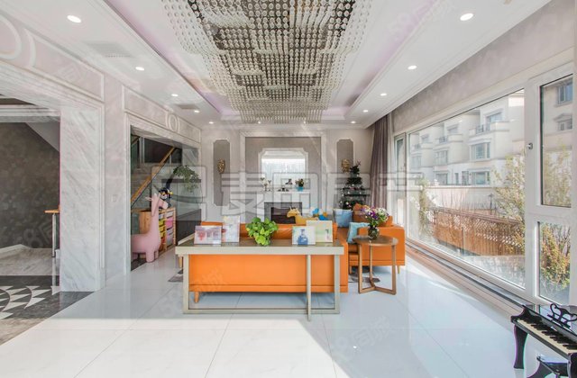 誉天下(三期四期)6室3厅569.93㎡3300万二手房图片