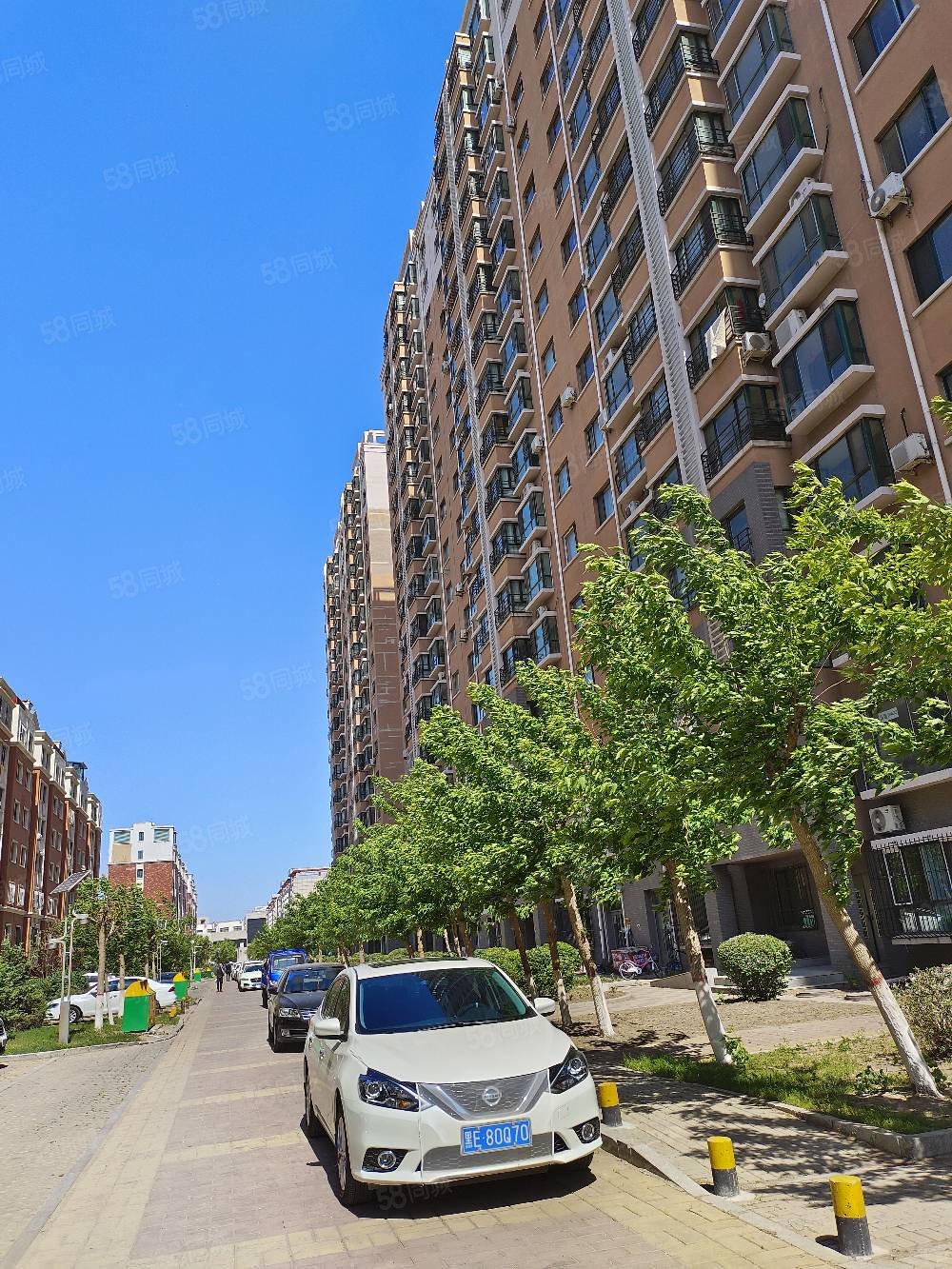 东城领秀锦绣园3室2厅1卫120㎡南北63万