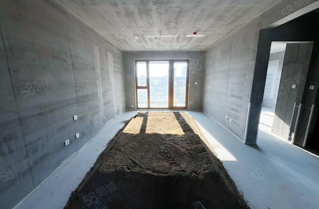 壹湖国际3室2厅169.86㎡170万二手房图片