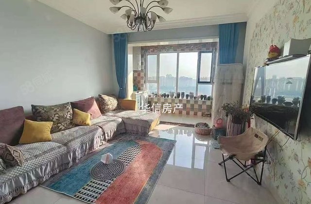 月季公园对过裕昌九州国际 文轩   校对过三室带车位储免大税