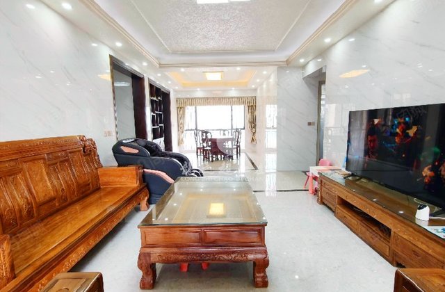 金海岸花园3室2厅129.98㎡130万二手房图片