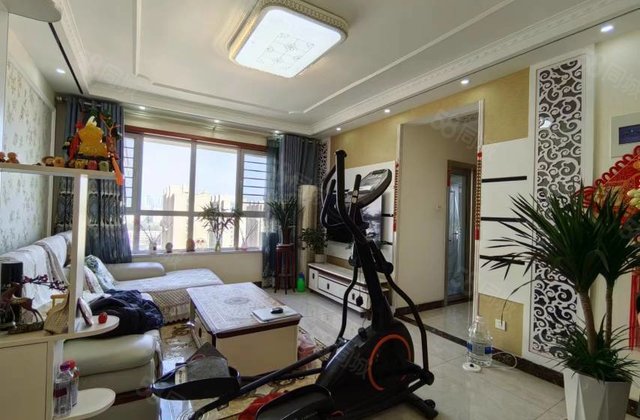 市中心   公园附近   中央丽都