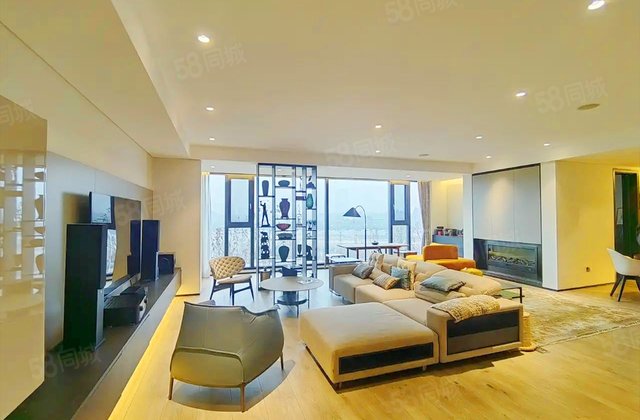 复地金融岛4室2厅226㎡1280万二手房图片