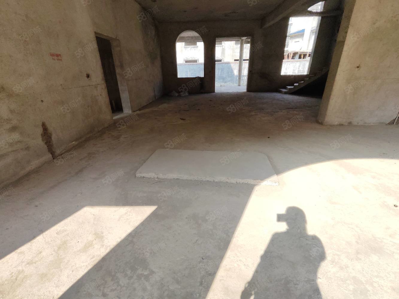 湖田壹号7室3厅3卫371㎡南北169万