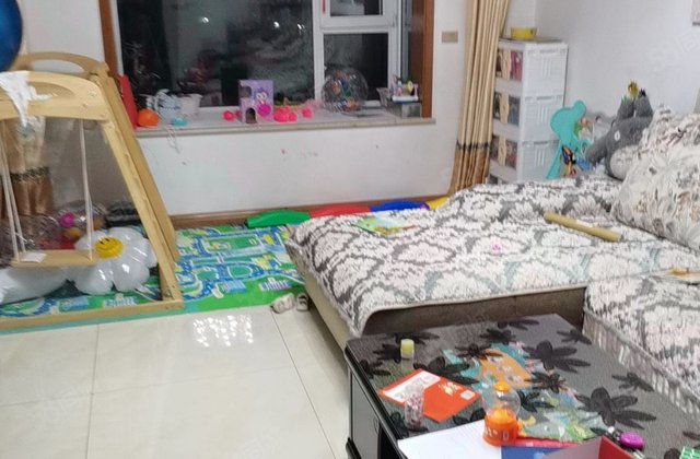 万隆花园2室2厅112.21㎡53万二手房图片