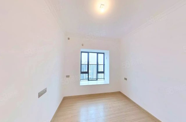 碧桂园凤凰城4室2厅130㎡96万二手房图片