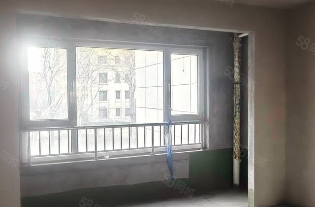 云溪九城3室2厅125.43㎡110万二手房图片