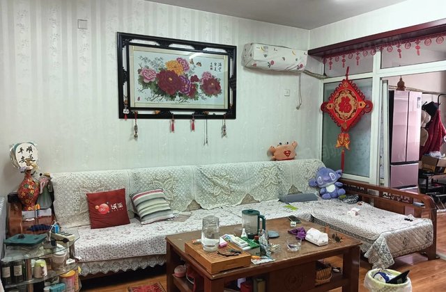站前街 南北通透 商品住宅 装修好 医疗配套成熟