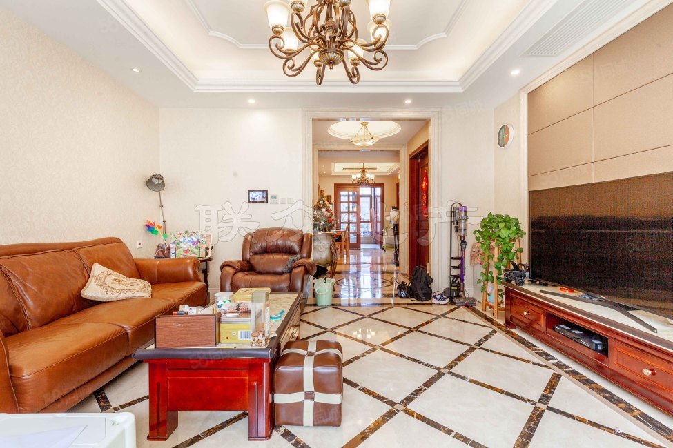 興創(chuàng)屹墅2室2廳2衛(wèi)147.73㎡南北1100萬(wàn)