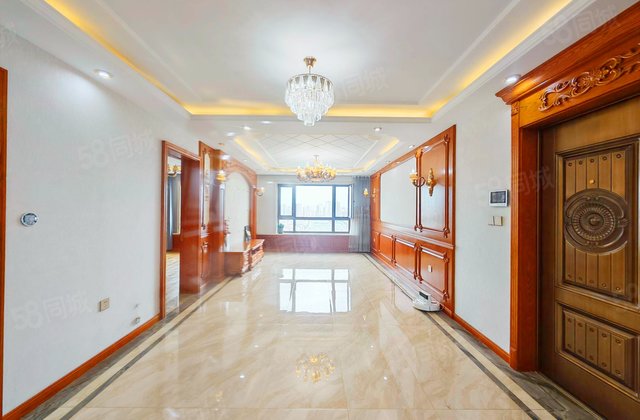 丽兹江畔(二期)2室1厅120.95㎡165万二手房图片