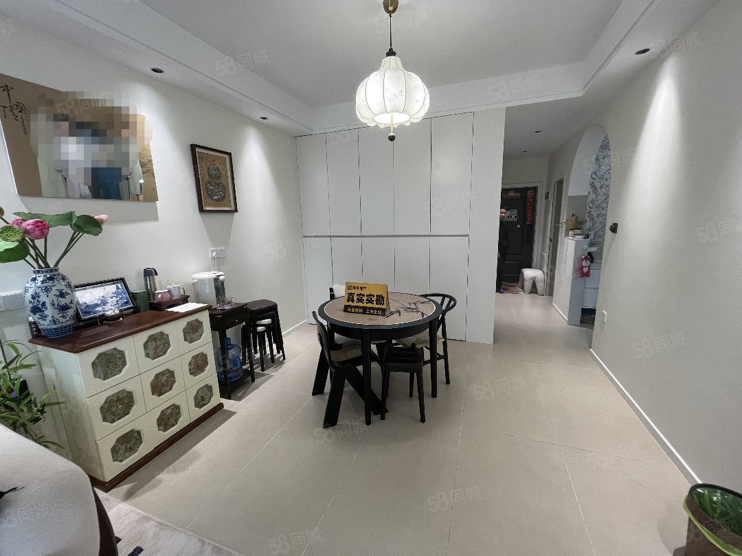 东正棕榈泉2室2厅1卫85㎡南北59.8万