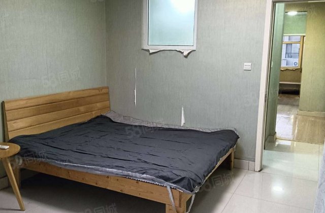 七中附近地暖房 两居室 可按揭