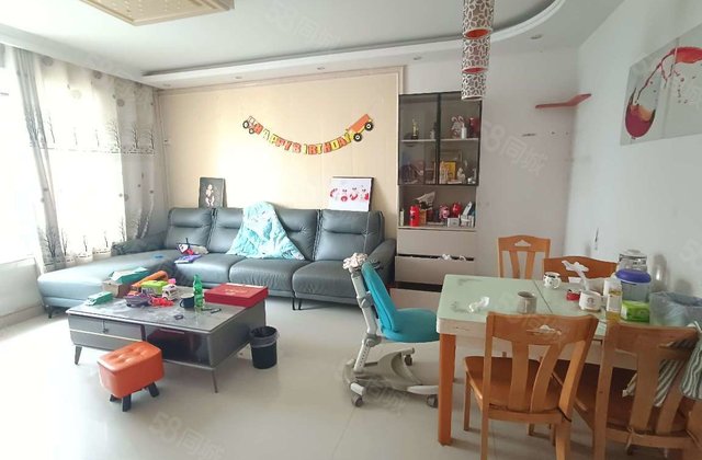 急售  阳光本部实验附近，房龄新，步梯地暖三室，单价低