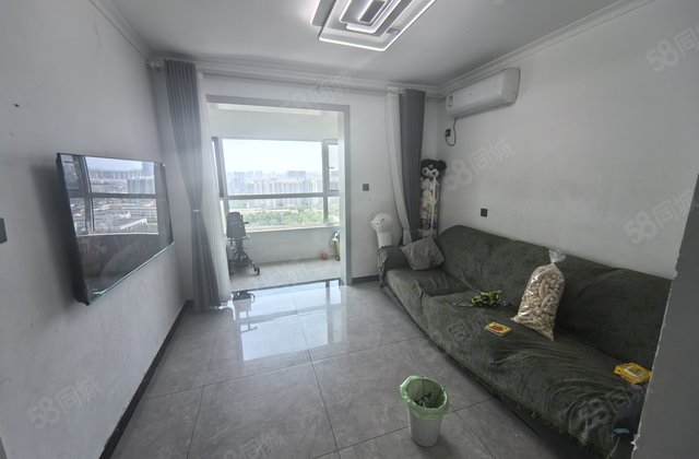 好房一枚~前排双阳台~精装三居~买房送储~6萬可安家