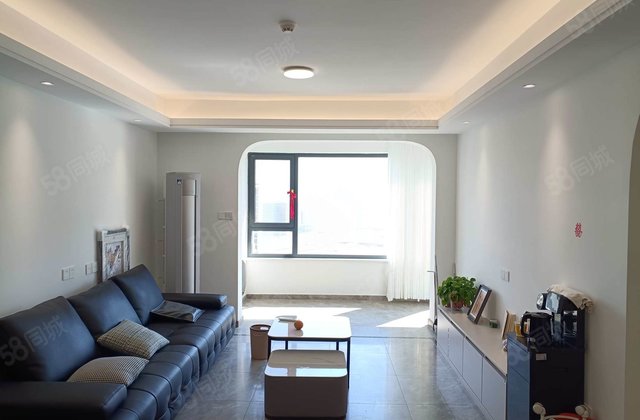 南北通透 湖语上院 121平 精装修 房东急置换 诚意买房