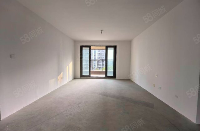 紫宸府4室2厅136㎡140万二手房图片