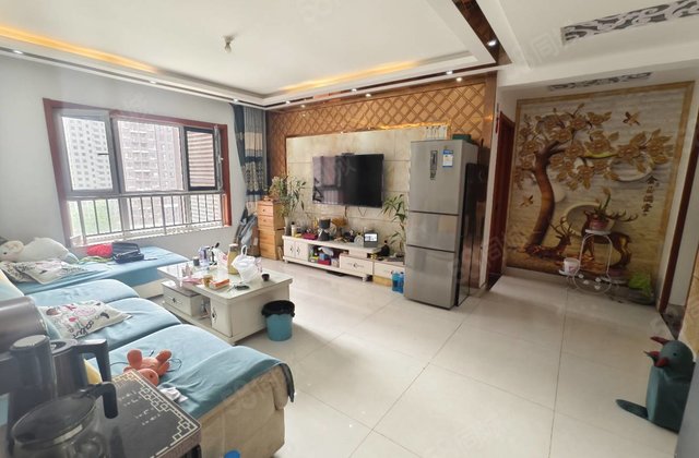 滨河实验北邻精装三室两厅两卫，电梯好楼层