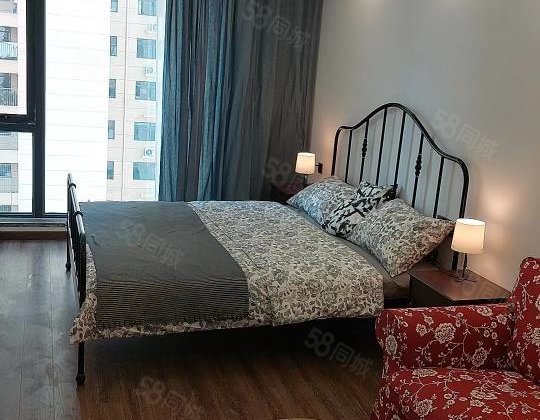 阳面公寓！二中旁！京都欣城！纯一层！一口价27万。