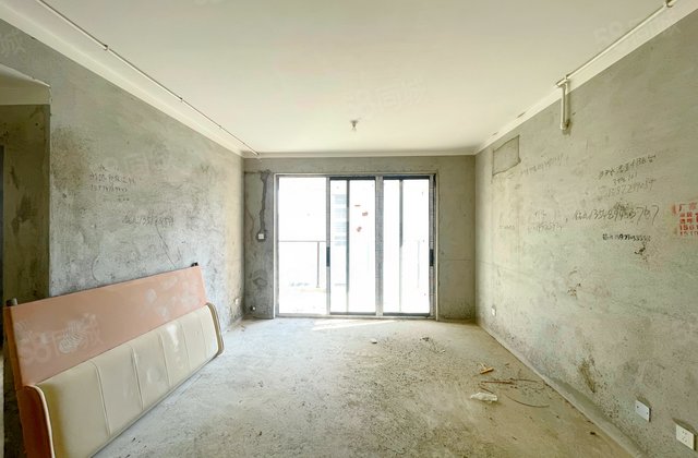 明发国际城4室2厅120.26㎡100万二手房图片