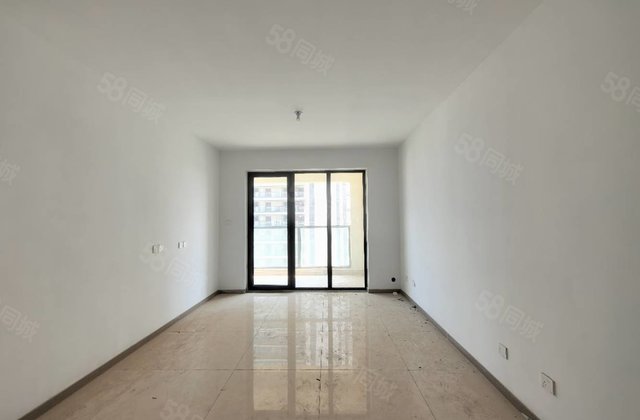 民16院10楼东户，新一中，外国语，一校三馆。  培文。