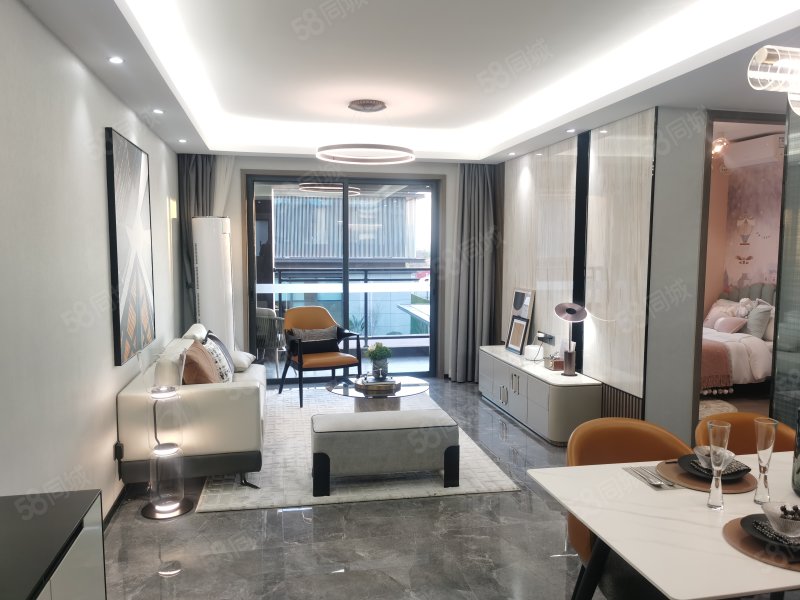 力高嘉宏君逸府3室2厅2卫89㎡东南80万