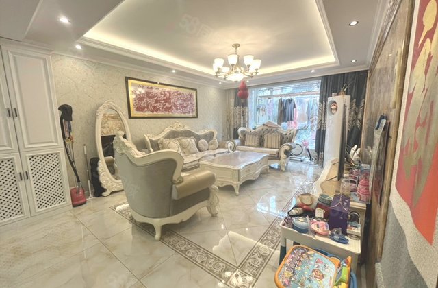 盈泰国际2室2厅113.47㎡100万二手房图片