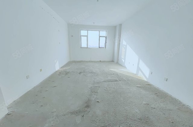 新房未住，走一手 可按揭三叶草户型，实验育红，金泉家园贵华苑