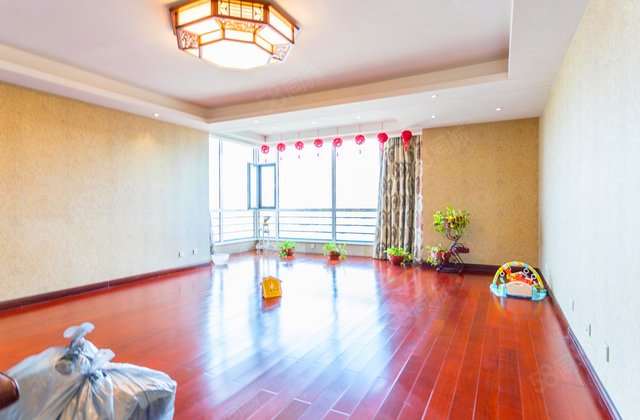 天坤水岸3室1厅191.52㎡239万二手房图片