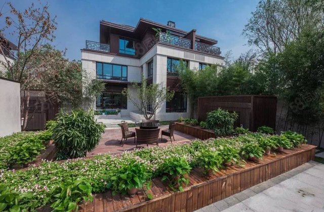 中央别墅区视频房源二手房网,中央别墅区视频房源房产网,中央别墅区