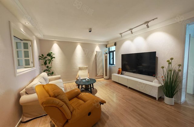 兴华西路 金凤龙庭 精装好房 单价7开头！中间楼层南北通透