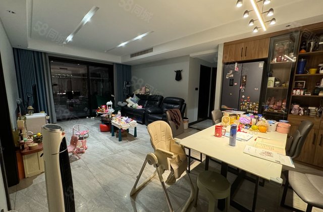 颐园3室2厅114㎡258万二手房图片