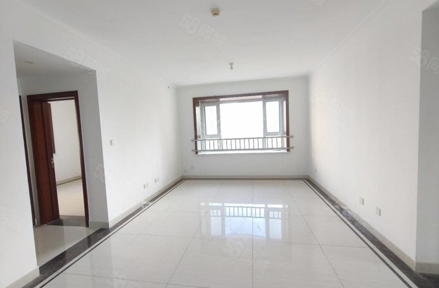 东昌东校，清水湾，国岳府，新房未住，三室双卫，送车储