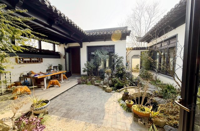 云上旅游度假区4室2厅131.66㎡222万二手房图片