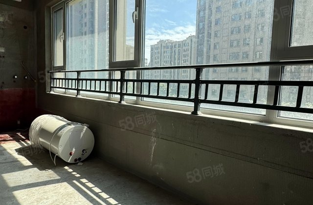 德馨园(河东)3室2厅123.15㎡67万二手房图片