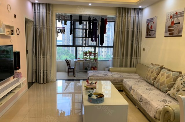 英郡年华 一期 精装三房证满两年 家具家电齐全,  真实在售 3室2厅1卫