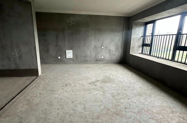 宝龙雅戈尔江汇城(1-21幢)3室2厅96.61㎡205万二手房图片