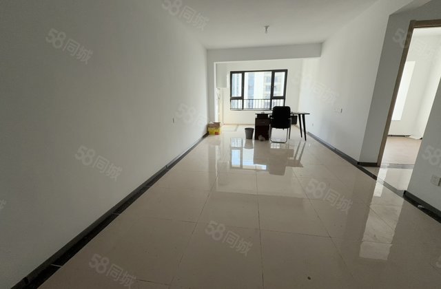 急售星汇 走一手可贷款 三室带储  小高随时看房