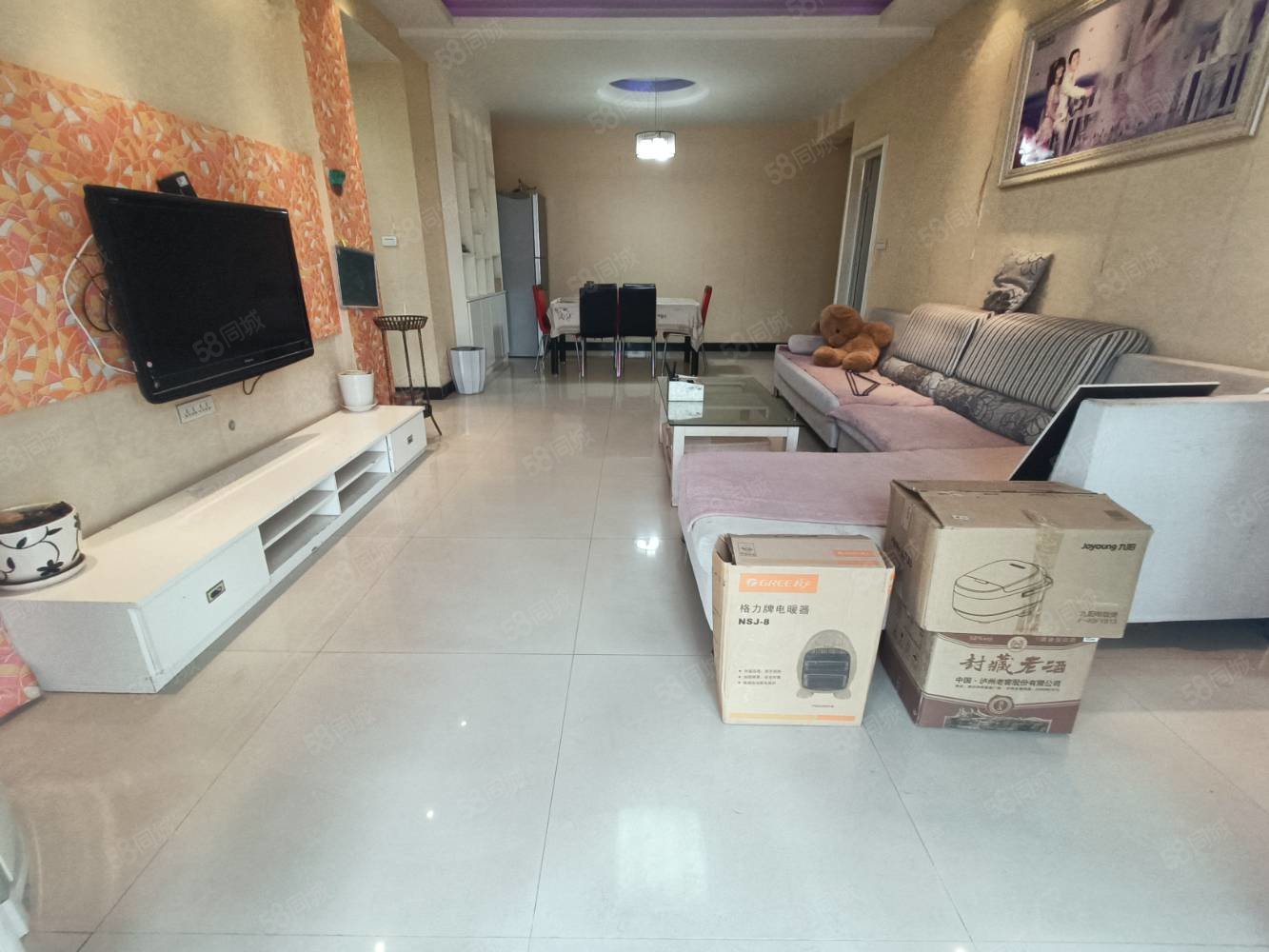 大都会广场3室2厅2卫124㎡南北77.8万