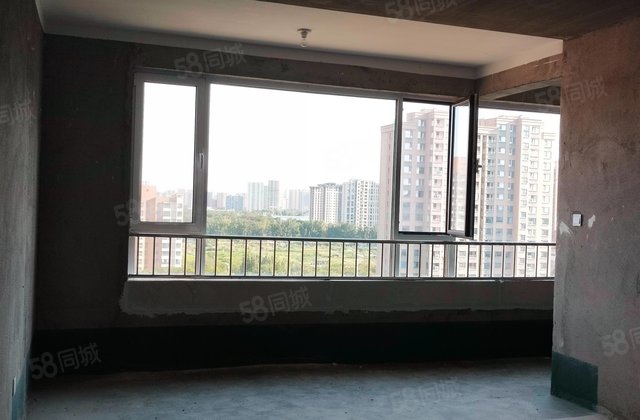 中房红艺墅3室2厅127.92㎡75.8万二手房图片
