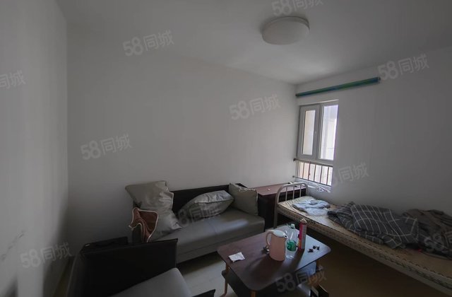 陈口小区，三室两厅，带储藏室